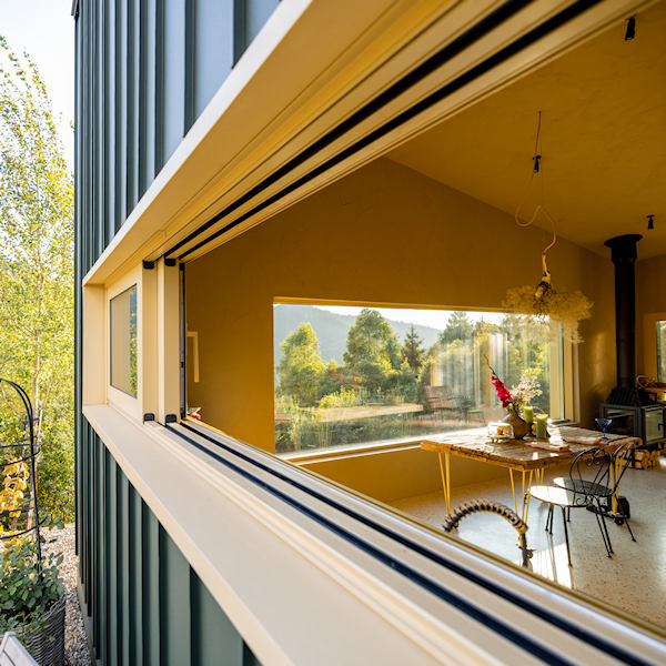 Aluminium Window Systems – Sliding Windows